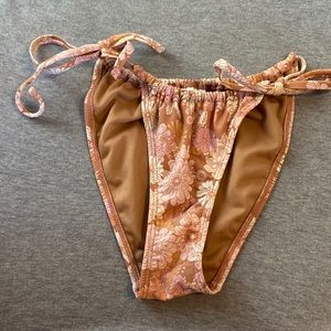 Target floral scrunch bikini bottoms